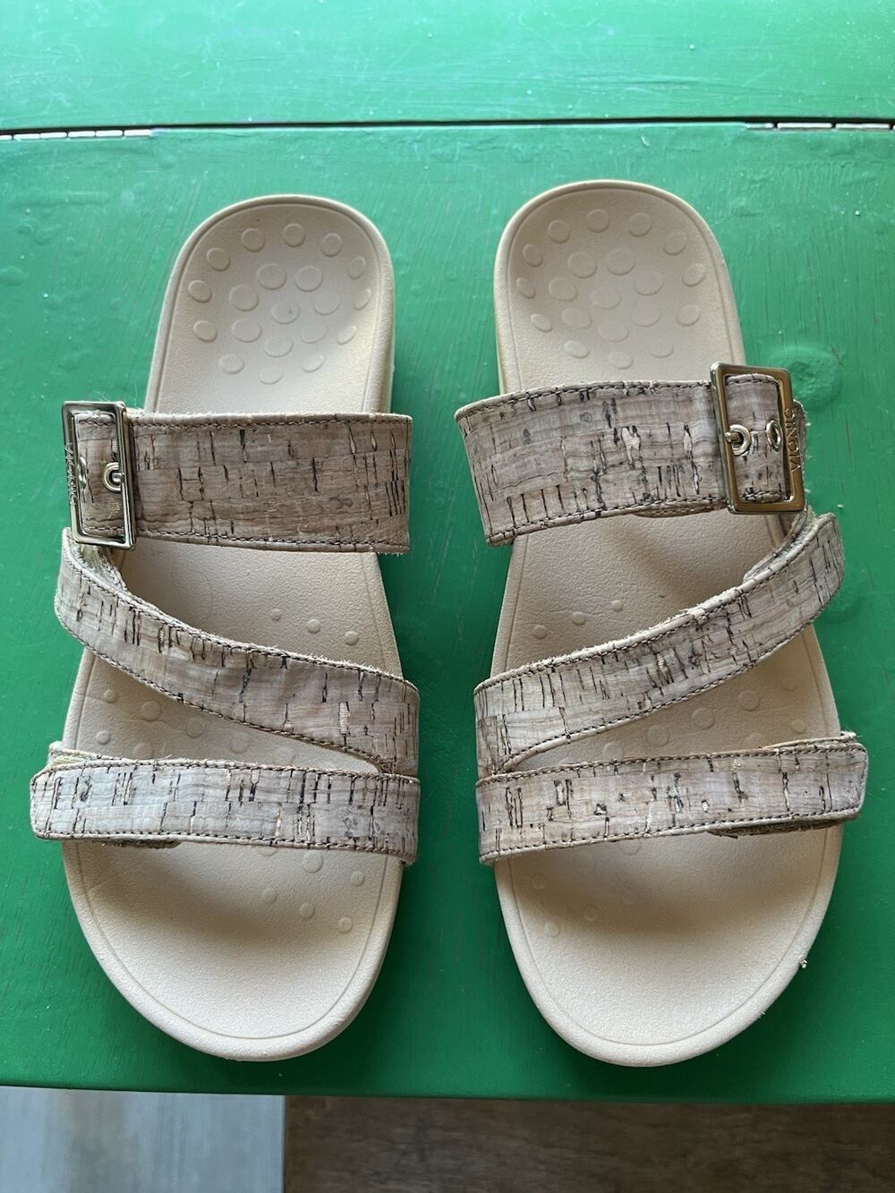 Vionic Skylar Adjustable Slide Sandals Gold Cork Orthotic Adjustable Comfy Sz 10